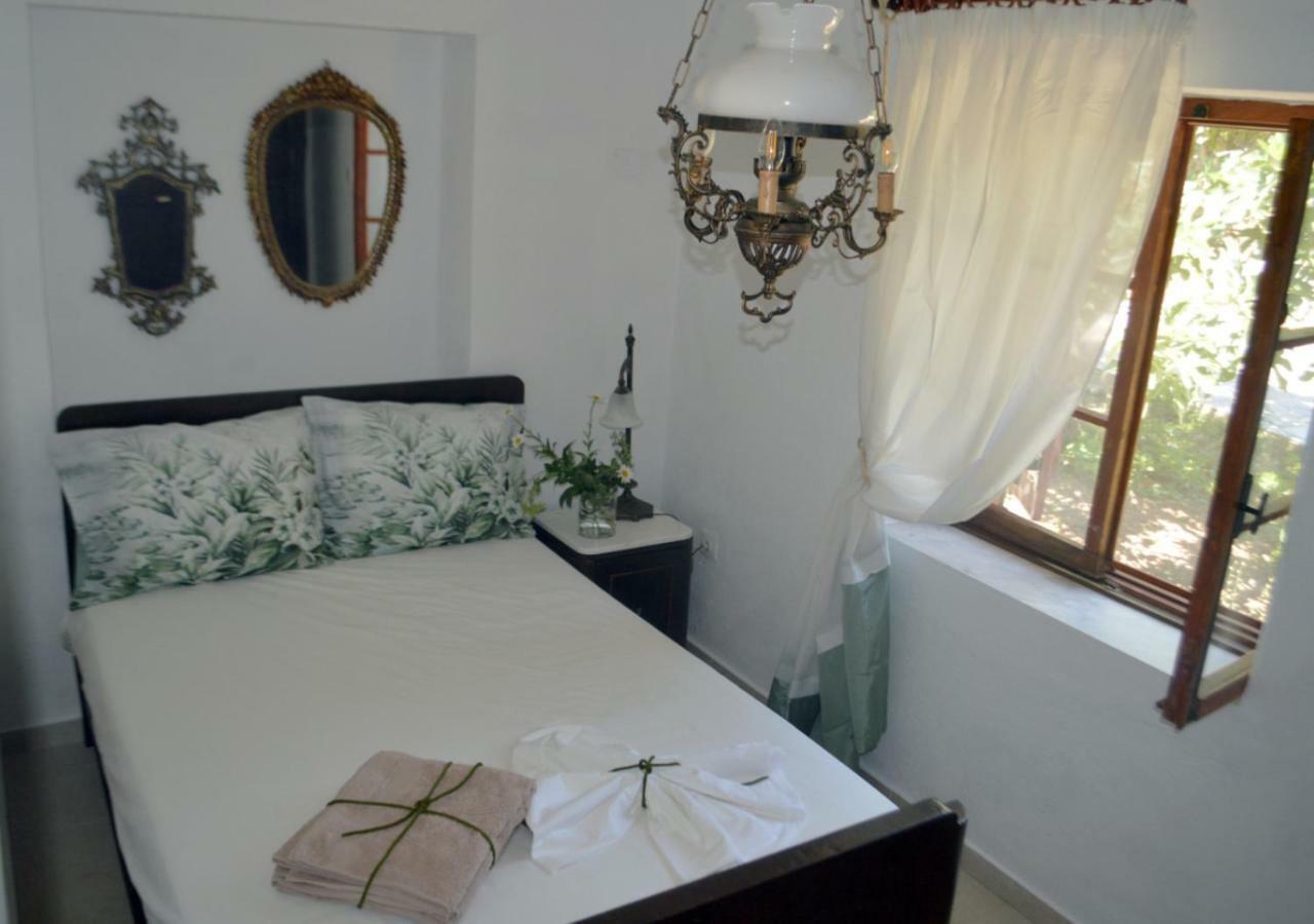 Santa Cruz Country Cottage Kallithea  Ngoại thất bức ảnh